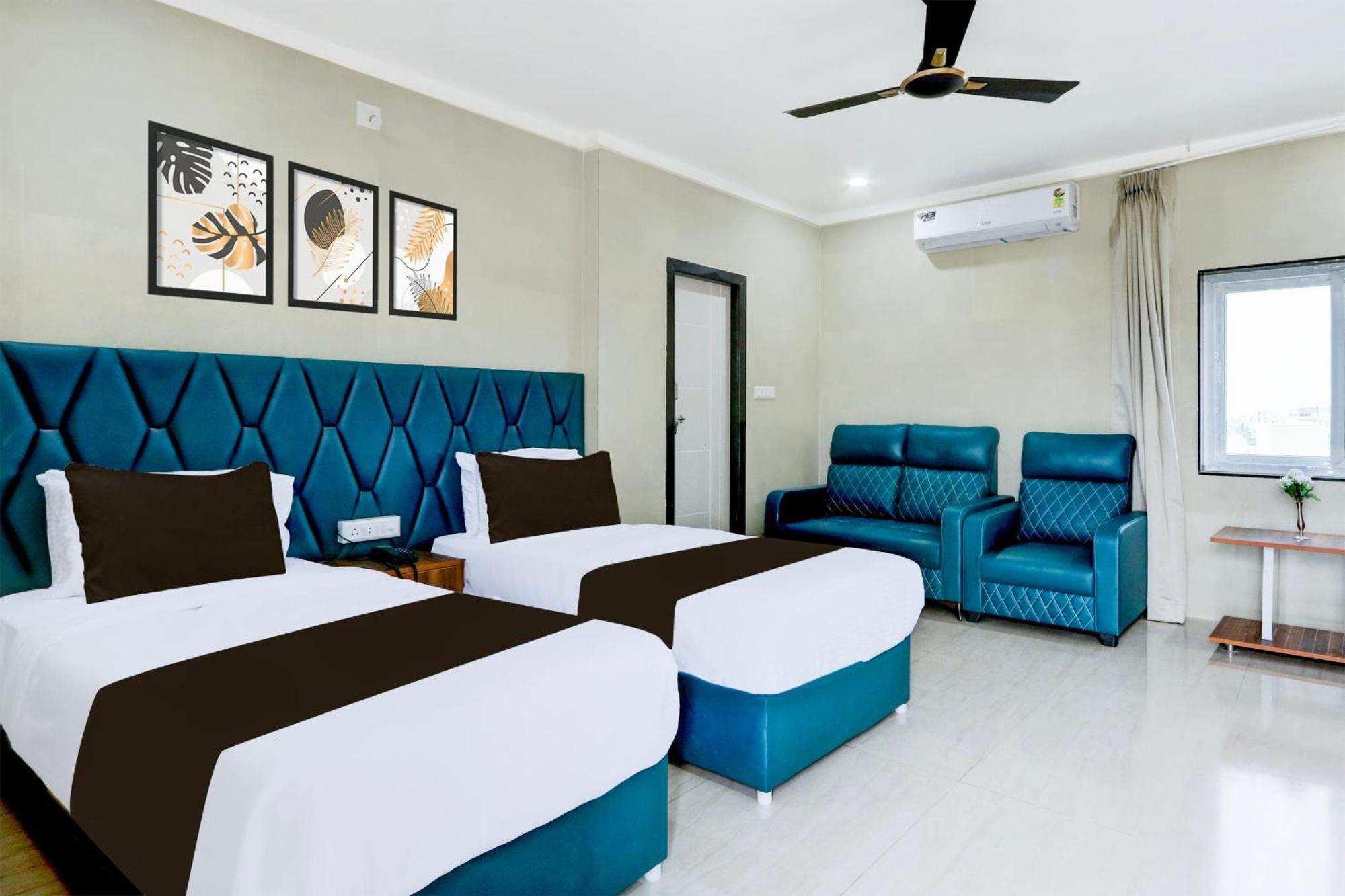 Hotel O Pr Grand Khammam 外观 照片