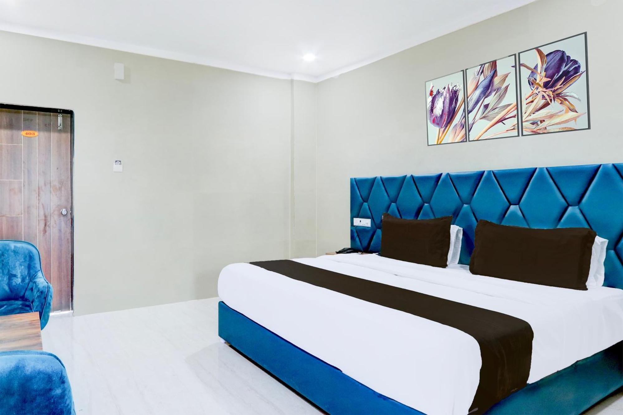 Hotel O Pr Grand Khammam 外观 照片